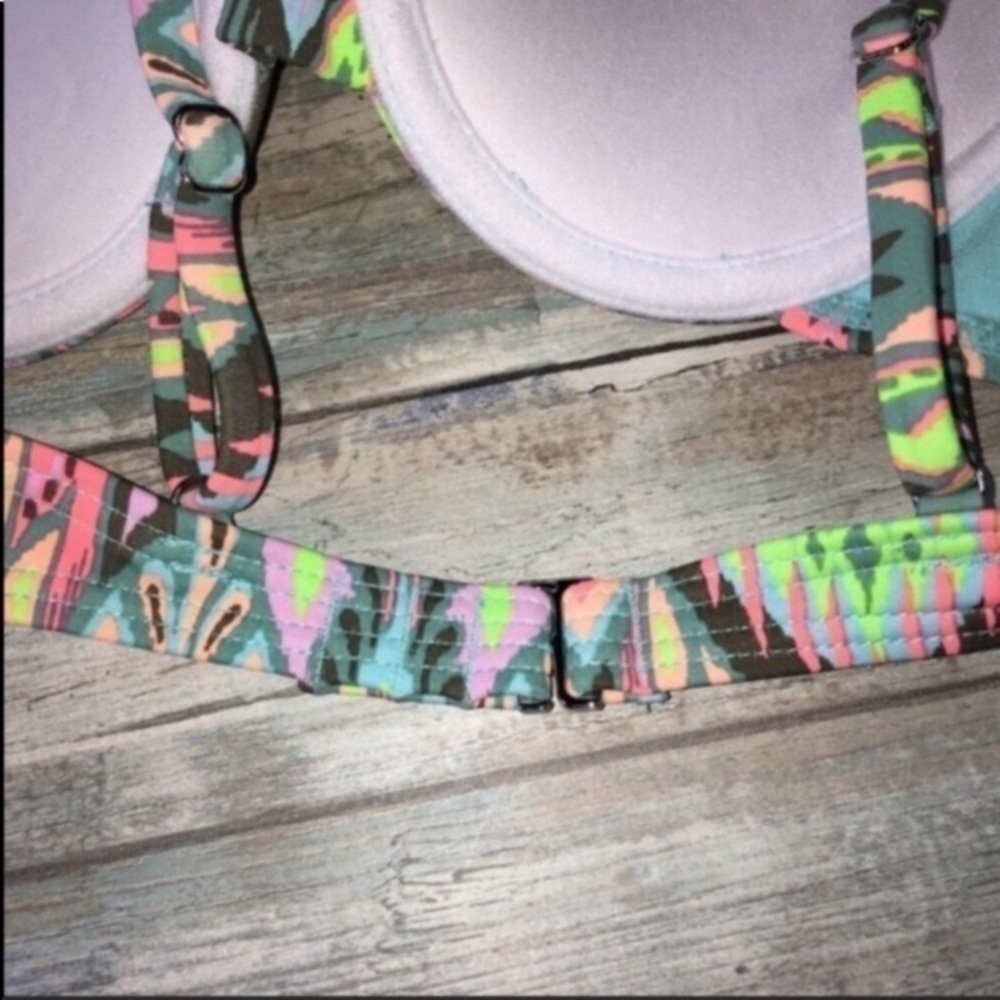 Xhilaration Green Push Up Bikini Top - Picture 5 of 6